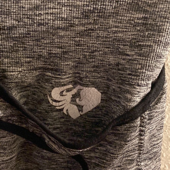 Gray Workout Set - Picture 7 of 8